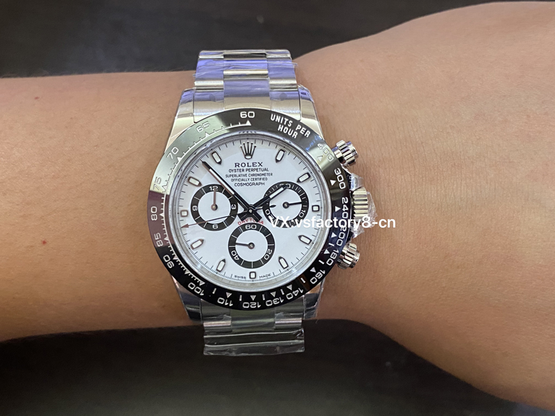 勞力士40m迪通拿老版熊貓迪丹東4130機(jī)細(xì)節(jié)做工值不值得入手