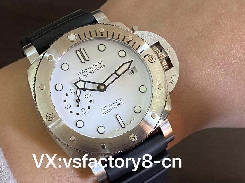 精鋼白盤沛納海pam2223潛行系列復刻腕表細節(jié)做工還原的怎么樣