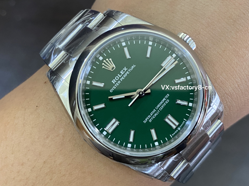 勞力士綠面蠔式恒動復刻表丹東3230機細節做工復刻還原值不值得入手