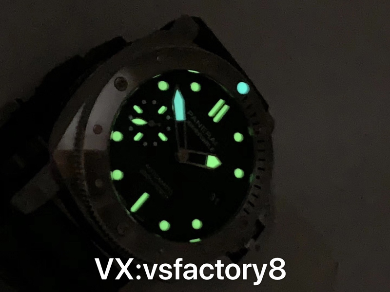 沛納海pam1055綠盤復刻表細節做工復刻還原值不值入手評測